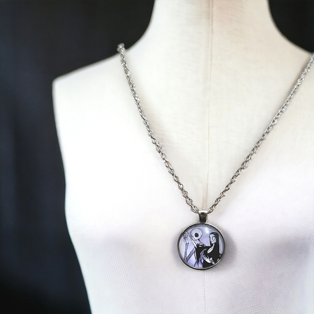 Fantacy Goth Jack And Sally Necklace